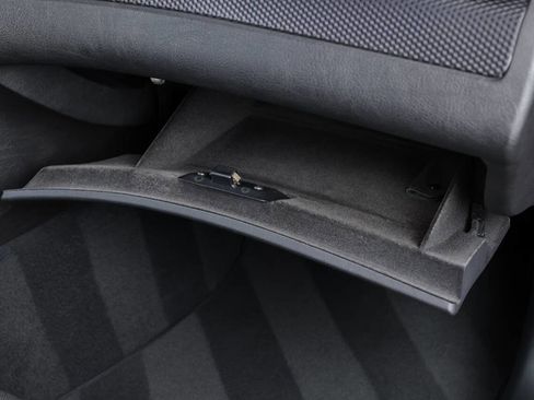 Used 2004 BMW 330Ci Coupe image 70