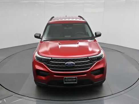 Used 2023 Ford Explorer XLT RWD image 35