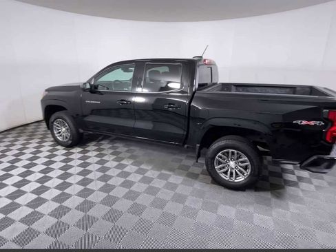 Certified 2023 Chevrolet Colorado LT w/ LT Convenience Package image 12