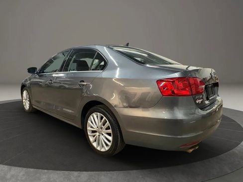 Used 2012 Volkswagen Jetta SEL FWD image 7