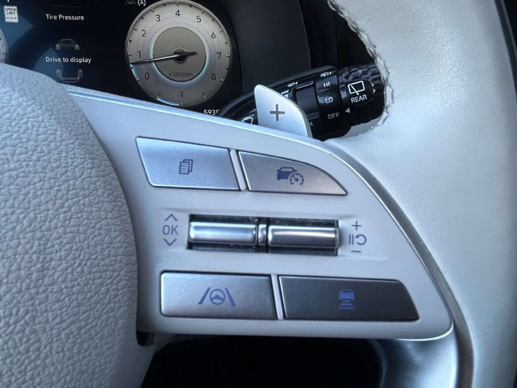 Used 2024 Hyundai Palisade Calligraphy FWD image 25