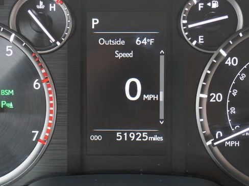 Used 2021 Lexus GX 460 Premium w/ Premium Plus Package image 15