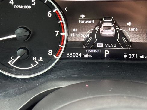 Used 2023 Nissan Rogue S image 25