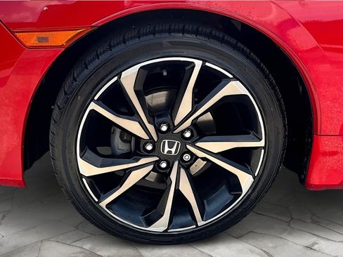 Used 2019 Honda Civic Sport image 9