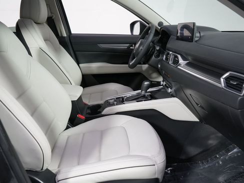 Used 2024 MAZDA CX-5 AWD 2.5 S w/ Premium Package image 16