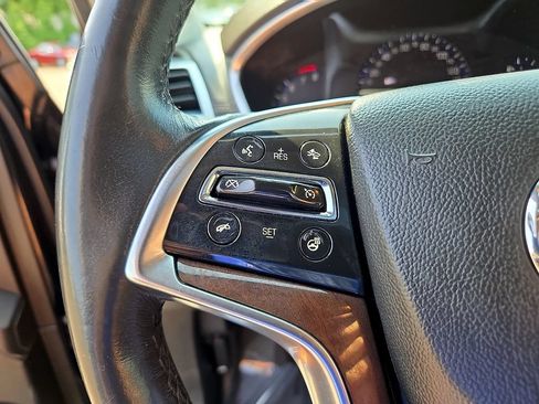 Used 2014 Cadillac SRX Luxury w/ Driver Awareness Package AWD/4WD image 23