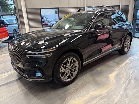Used 2025 Genesis GV70 2.5T AWD/4WD image 40