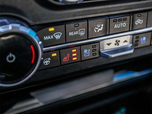 Used 2024 Ford F250 Lariat image 34