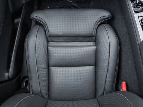 New 2026 Volvo XC90 B6 Ultra w/ Protection Package image 31