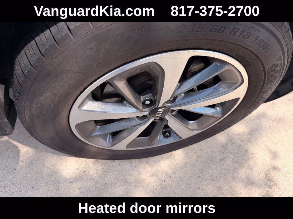 Used 2019 Kia Sorento EX FWD image 11