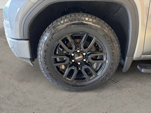 Used 2022 GMC Sierra 1500 Elevation AWD/4WD image 15