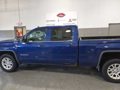 Used 2014 GMC Sierra 1500 SLE w/ SLE Value Package AWD/4WD image 6