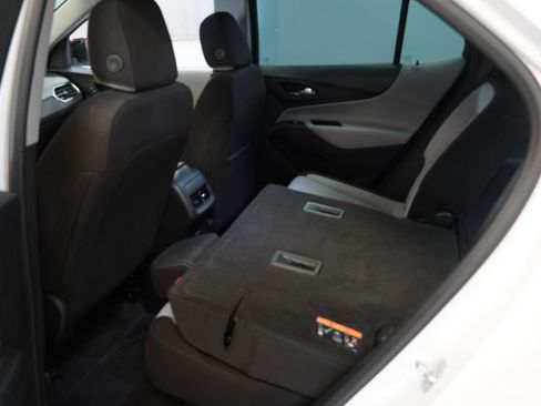 Certified 2023 Chevrolet Equinox LS w/ LS Convenience Package FWD image 21