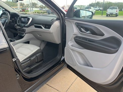 Used 2023 GMC Terrain SLE w/ Driver Convenience Package image 53