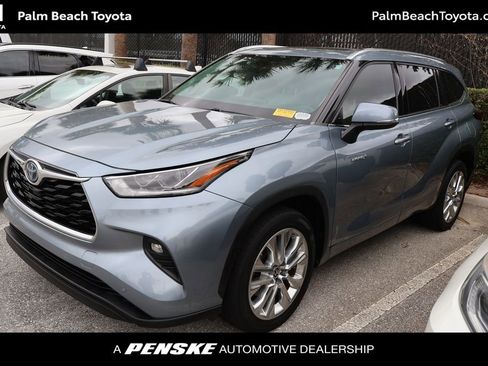 Certified 2020 Toyota Highlander Limited image 1