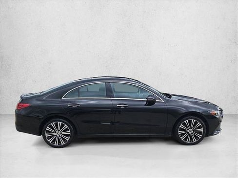 Used 2023 Mercedes-Benz CLA 250 image 4