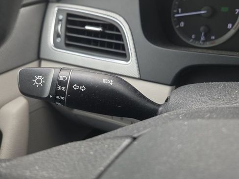 Used 2016 Hyundai Sonata SE FWD image 36