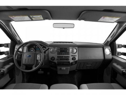 Used 2015 Ford F250 XL w/ Power Equipment Group image 9