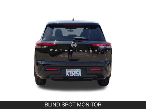Used 2024 Nissan Pathfinder S FWD image 8
