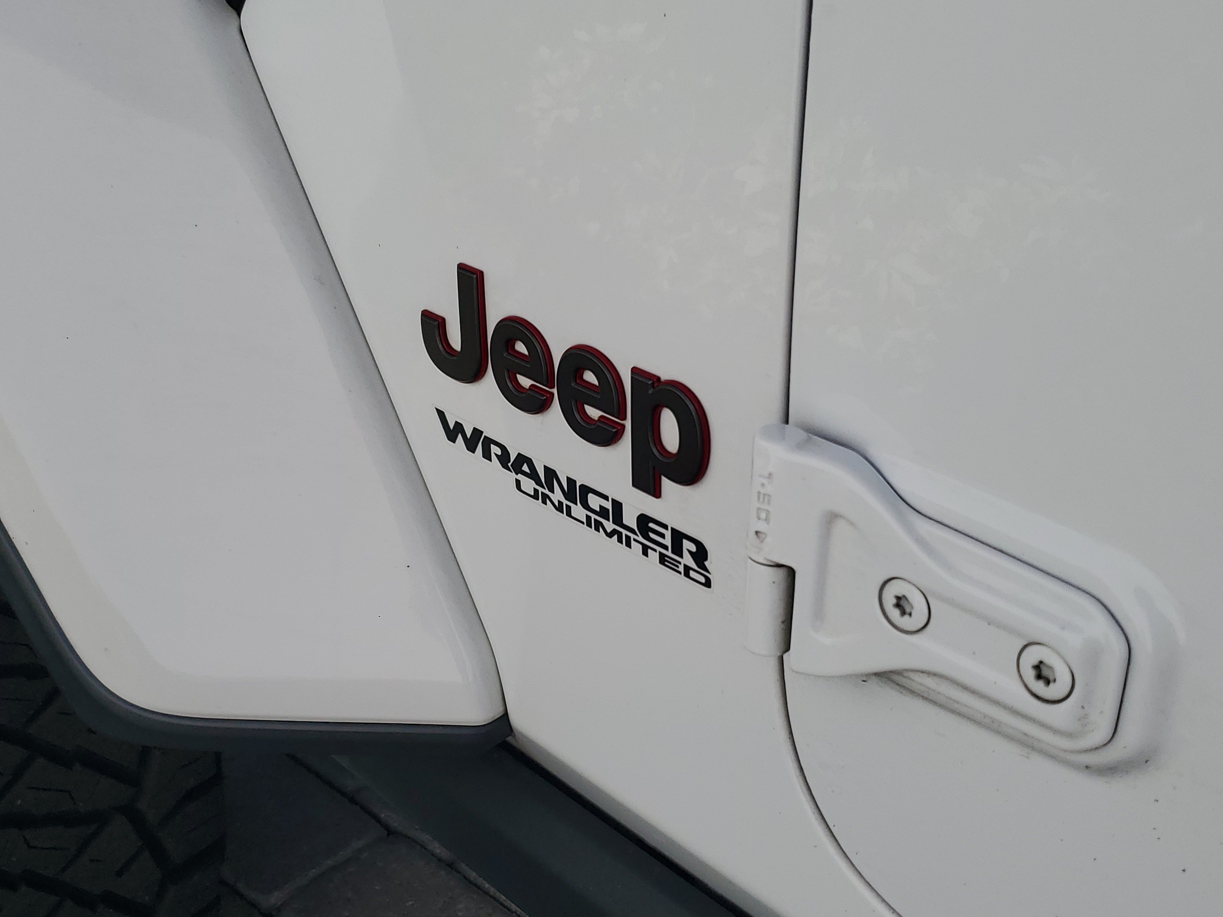 Used 2018 Jeep Wrangler Unlimited Rubicon w/ Dual Top Group AWD/4WD image 7