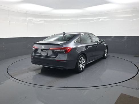 Used 2024 Honda Civic LX image 3
