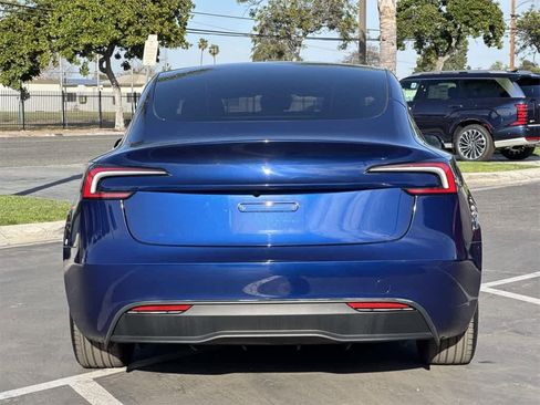 Used 2025 Tesla Model 3 Long Range image 5