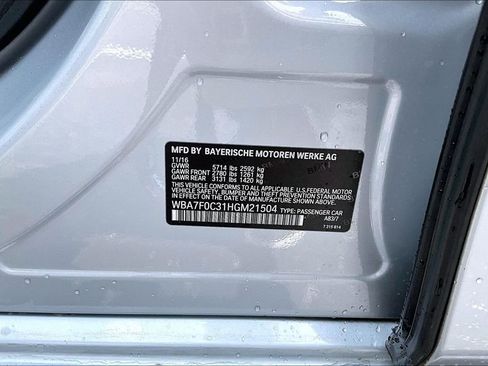 Used 2017 BMW 750i RWD image 4