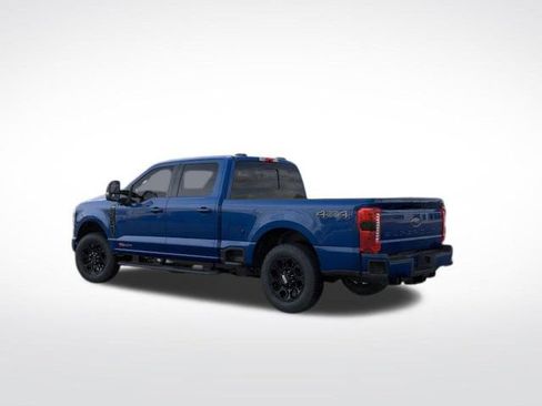 New 2026 Ford F250 Lariat w/ Black Appearance Package image 5