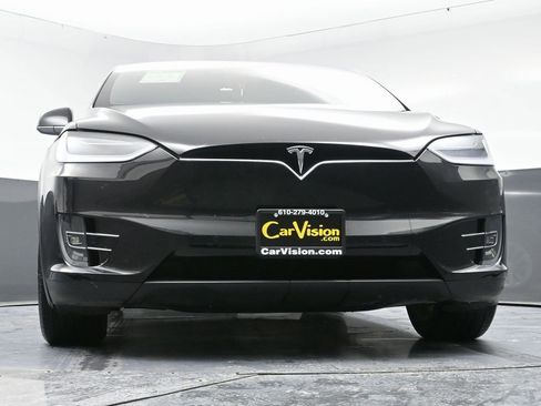 Used 2018 Tesla Model X 75D image 53