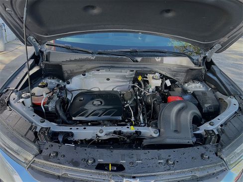 Used 2022 Chevrolet TrailBlazer LT w/ LPO, Blackout Package image 29