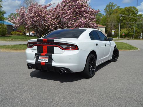 Used 2020 Dodge Charger Police w/ Street Appearance Group image 4
