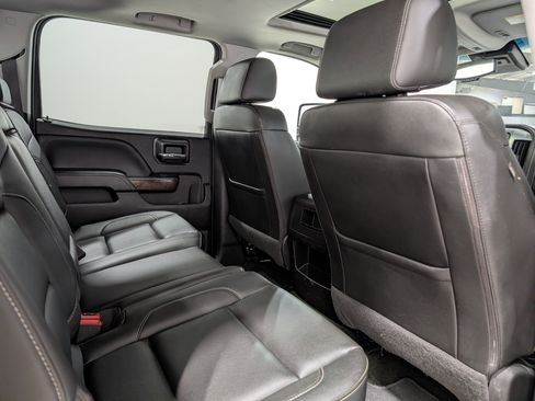 Used 2018 GMC Sierra 3500 SLT image 19