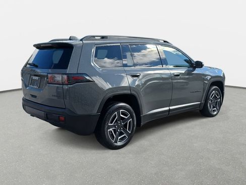 New 2026 Jeep Cherokee Laredo AWD/4WD image 5