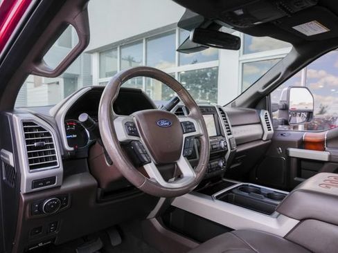 Used 2017 Ford F250 King Ranch w/ King Ranch Ultimate Package AWD/4WD image 27