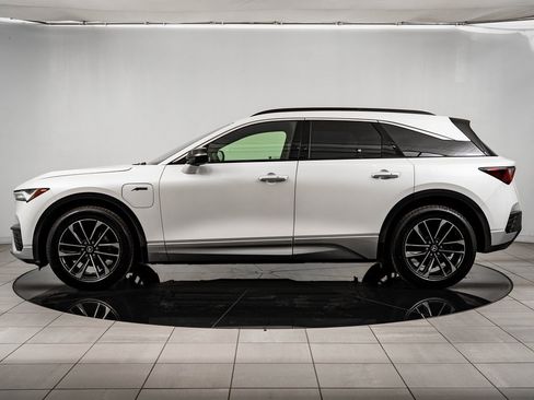 Certified 2024 Acura ZDX A-Spec image 12