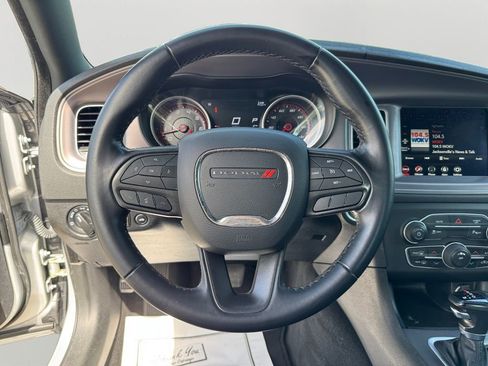 Used 2023 Dodge Charger SXT RWD image 19