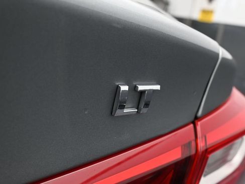 Used 2024 Chevrolet Malibu LT FWD image 35