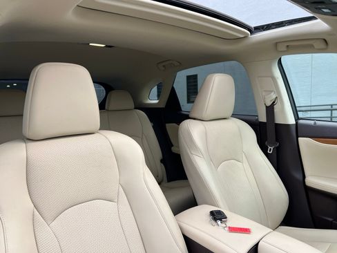 Used 2020 Lexus RX 350 FWD w/ Premium Package image 53