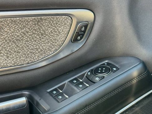 Used 2025 Ford Expedition Tremor AWD/4WD image 29
