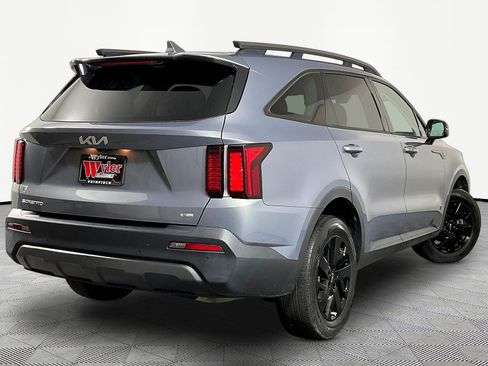 Used 2023 Kia Sorento S AWD/4WD image 6