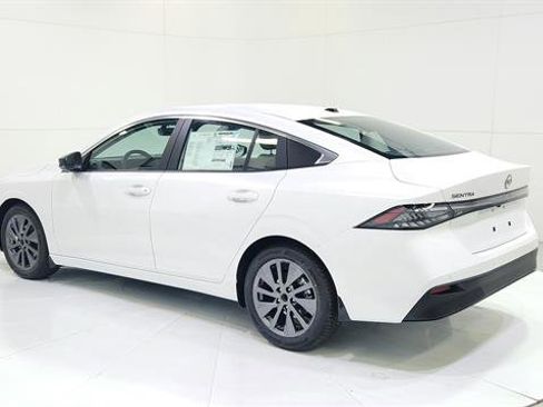 New 2026 Nissan Sentra SL FWD image 6