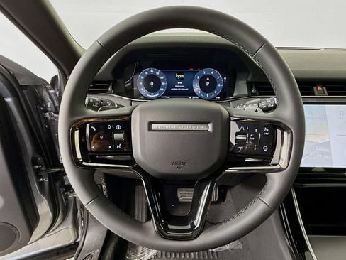 Used 2026 Land Rover Range Rover Evoque S AWD/4WD image 12