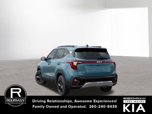 New 2026 Kia Seltos EX image 4