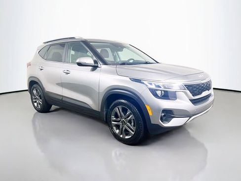 Used 2023 Kia Seltos S FWD image 26
