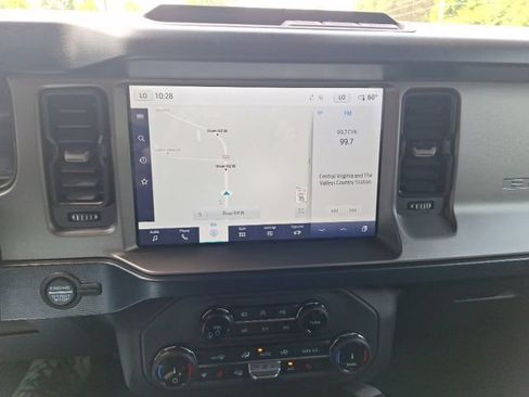 Used 2022 Ford Bronco Outer Banks AWD/4WD image 23