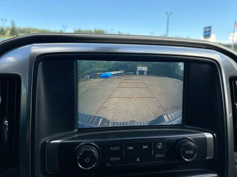 Used 2018 Chevrolet Silverado 1500 LTZ w/ Sport Package AWD/4WD image 15