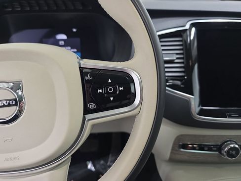 Used 2023 Volvo XC90 B6 Plus w/ Protection Package AWD/4WD image 18