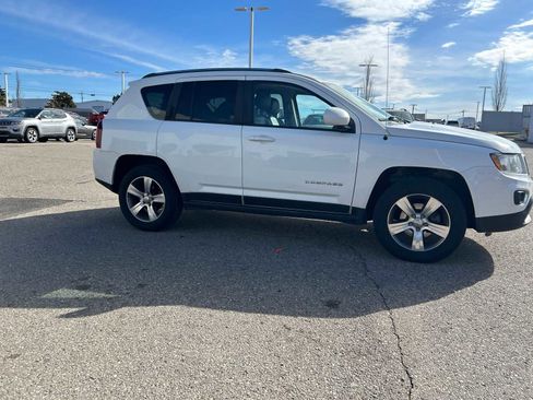 Certified 2017 Jeep Compass High Altitude image 10