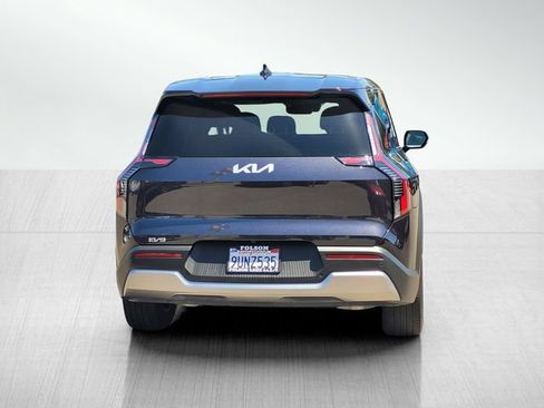 Used 2026 Kia EV9 Light RWD image 5