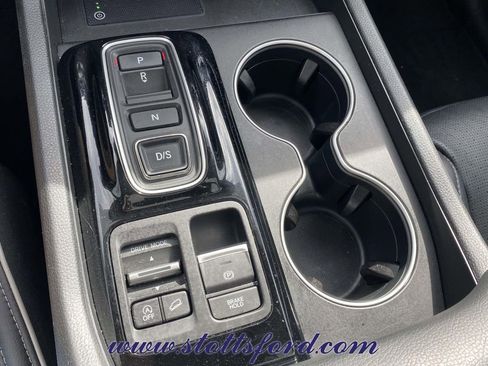 Used 2023 Honda Pilot Elite image 32